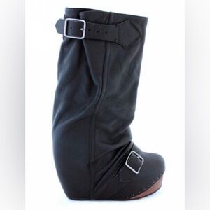 LOOKING FOR!! Irregular choice Lewis slouch clog/boots in an 8-8.5!!